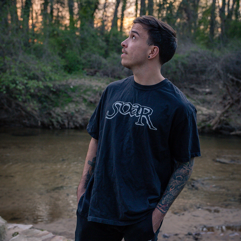 "SOAR TAG" BLACK TEE